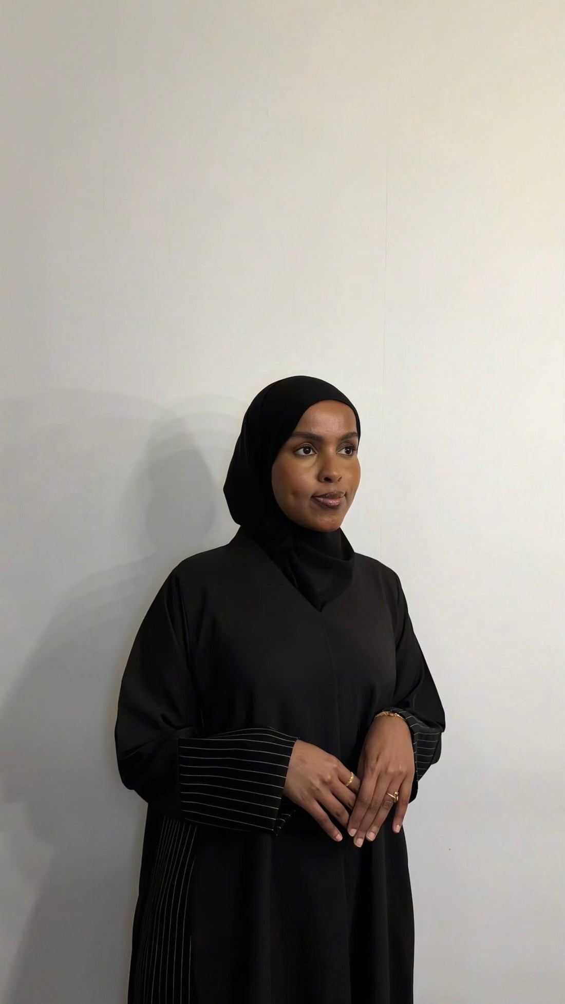 Luna Stripe Open Abaya
